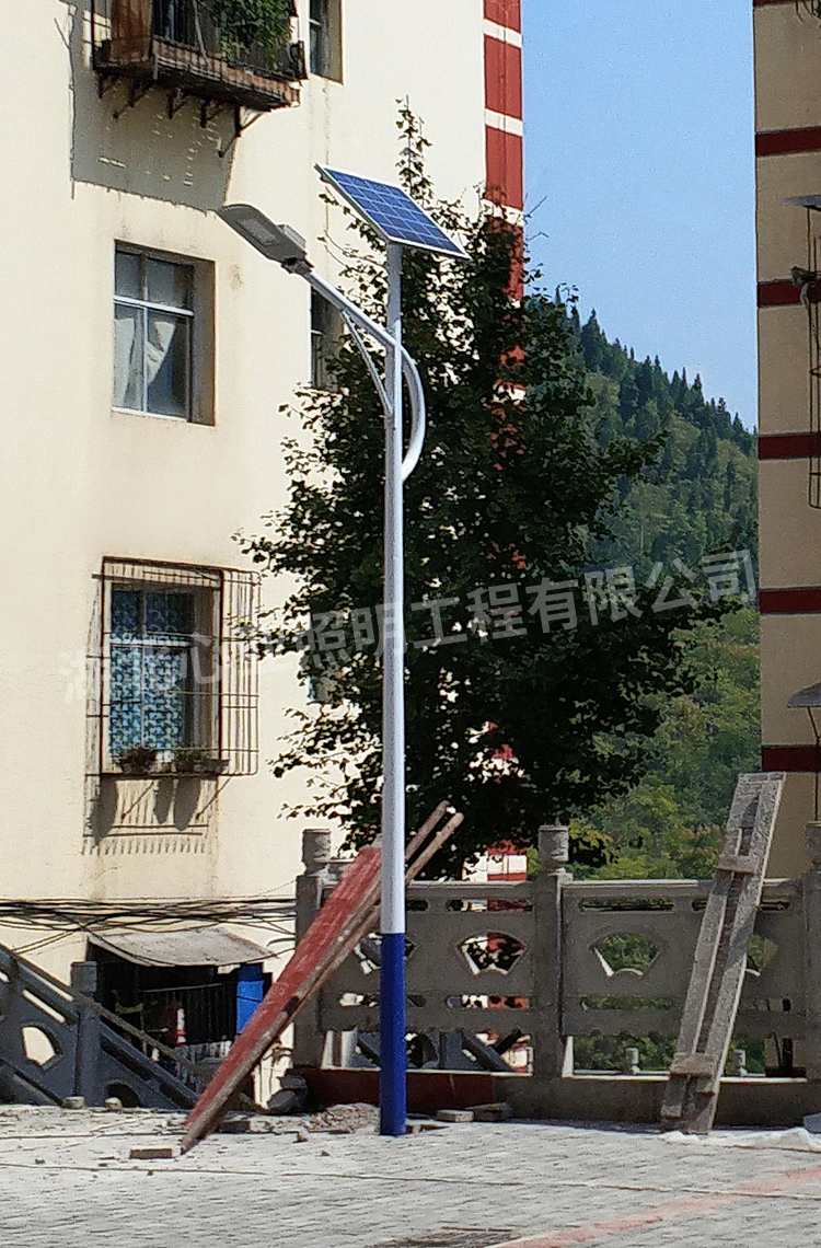 重慶奉節(jié)寶塔坪廉租房太陽能路燈照明項目