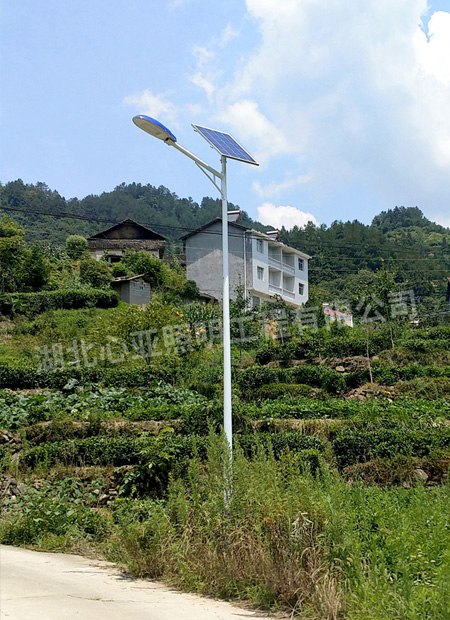 宜昌夷陵區(qū)古城坪太陽能路燈照明項目